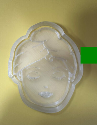 donna spa party con asciugamano stampino per biscotti cookie cutter