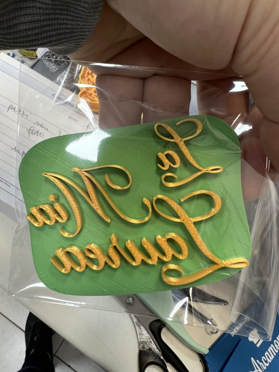 la mia laurea embossed stampino per biscotti cookie cutter