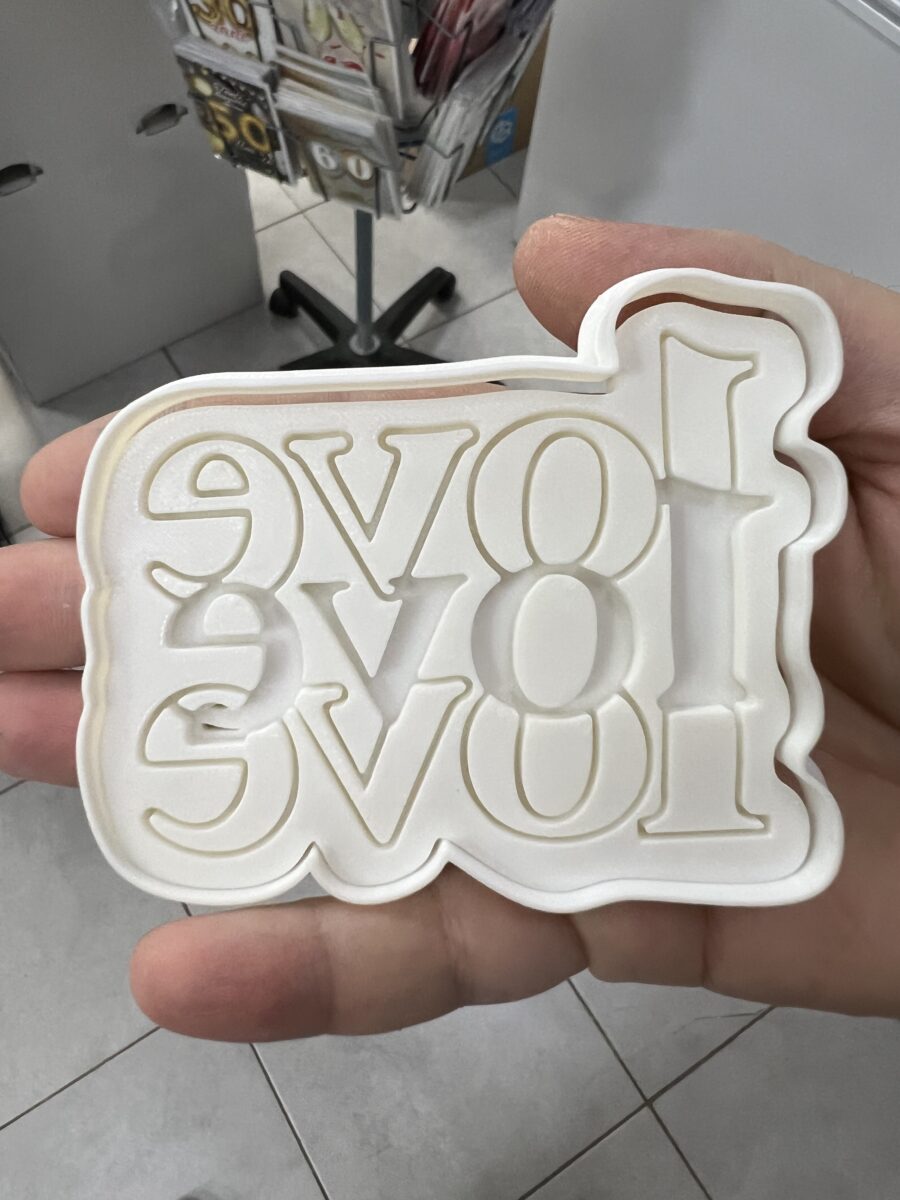 lovelovelove stampino per biscotti cookie cutter