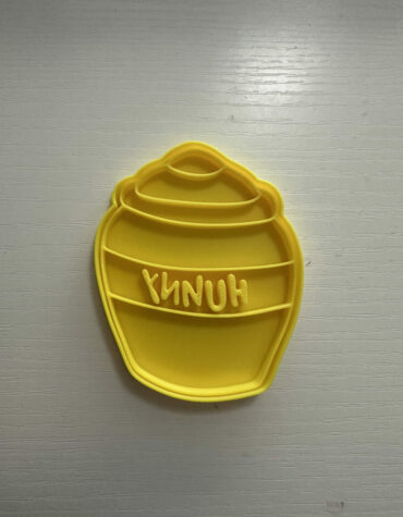 Winnie the Pooh Bear and Hunny Pot stampino per biscotti cookie cutter