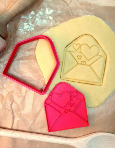 lettera d'amore posta con cuori Cookie Cutter Fondant Biscuit Icing Bake stampino biscotti