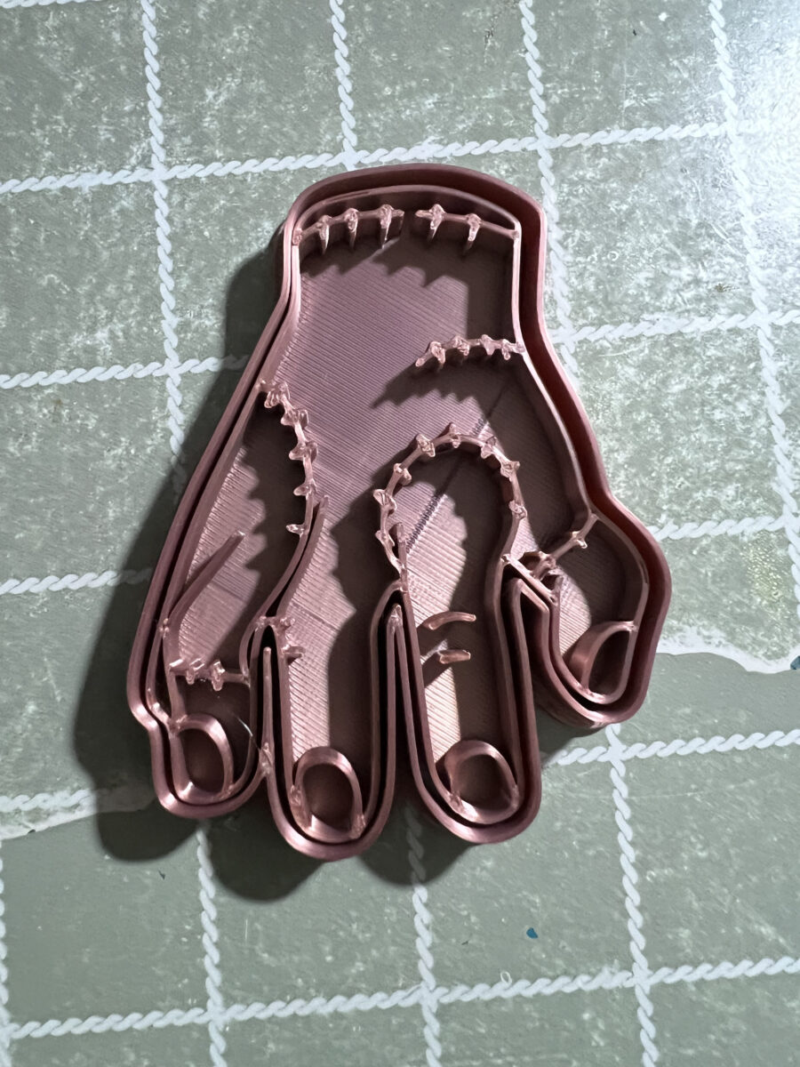 mano mercoledì wedsneday stampino per biscotti cookie cutter