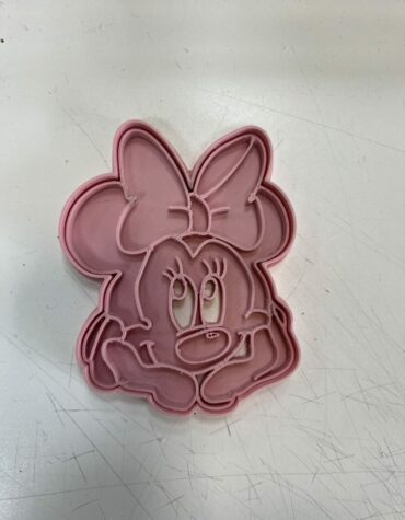 minnie con mani stampino per biscotti cookie cutter