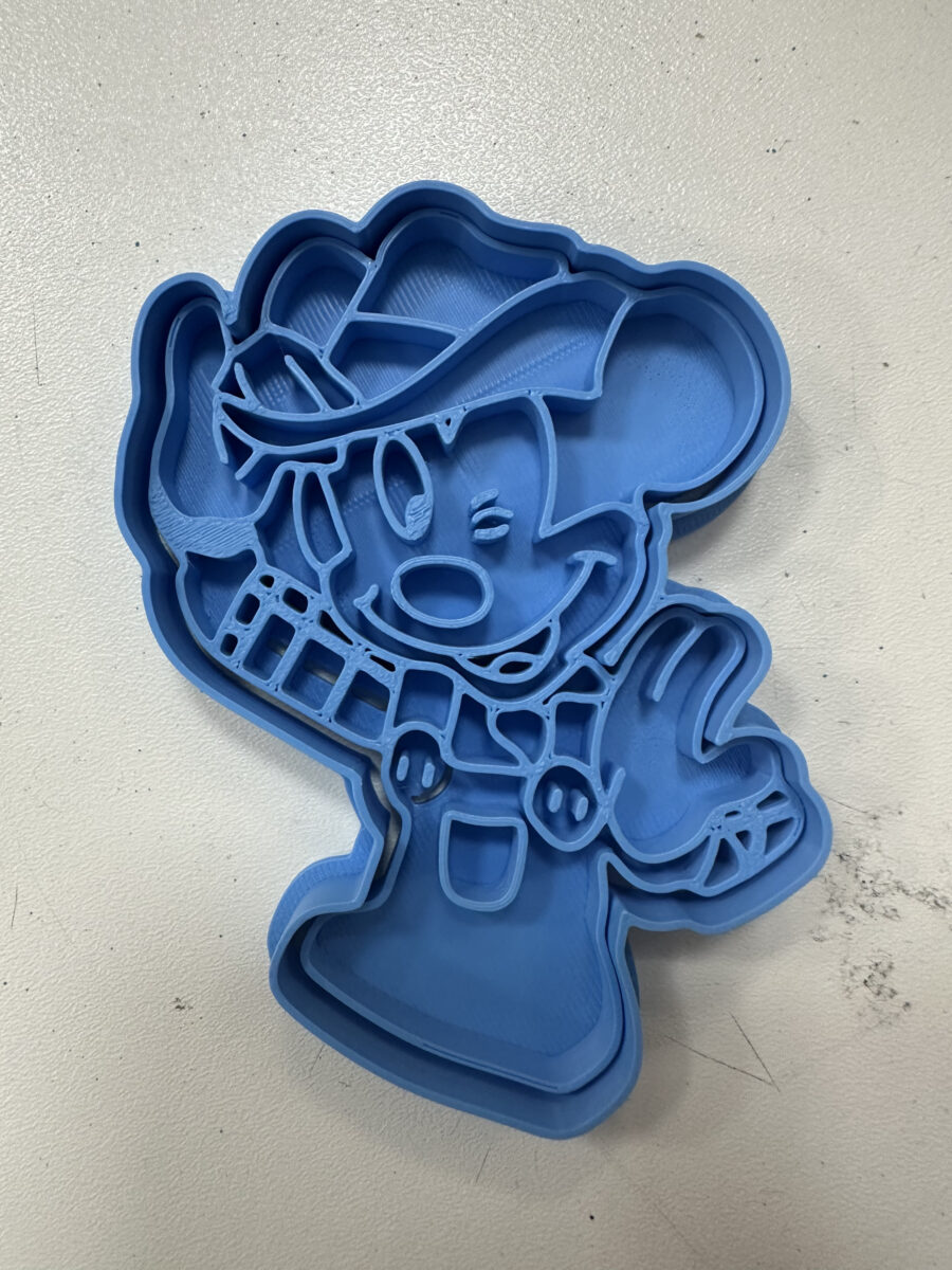 topolino fattoria con cappello stampino per biscotti cookie cutter 3